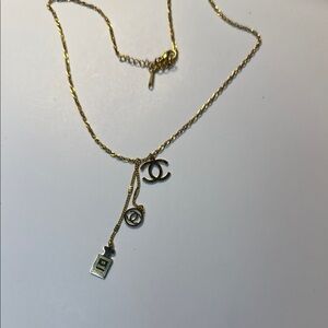 Gold Pendant Necklace